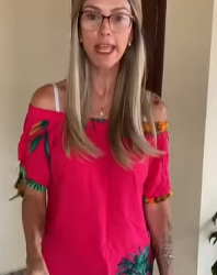 T0104020 Neto aproveita da bondade de sua avó mas sua mãe descobre part2