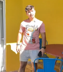 T1801003 Mae do patrao achava que mandava na casa do seu filho queria mandar tele empregada part2