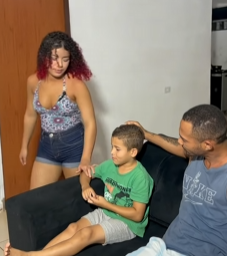 T1721011 te deveria contar para seu pai que está acontecendo part2