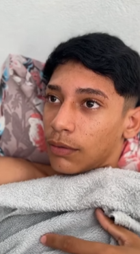 T1302029 Ele traiu seu irma o P2