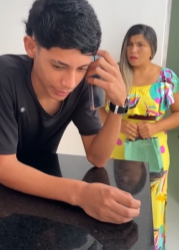 T1302009 Ele queria fazer mulher dele de trouxa mais ela foi mais ela foi mais esperta part2