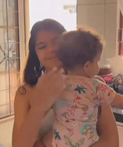 T0302005 Jovem babá descobre que seu pai tem outra família em segredo part2