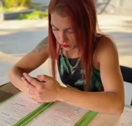 T0802006 Exigia gorjeta de seus clientes sem imaginar que aconteceria part 2