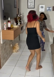 T1721011 Ela agora acredita na filha dela part2